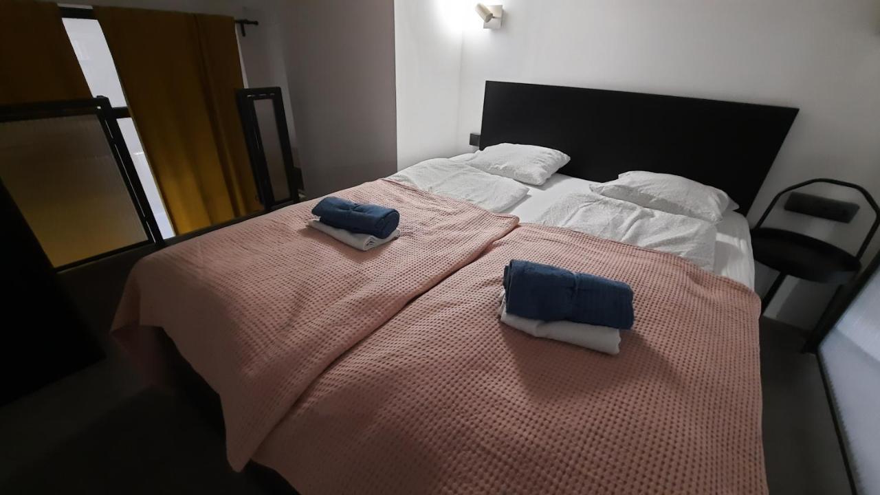 Hi-Bp In-Budapest Studio Apartman 2 Free Parking المظهر الخارجي الصورة